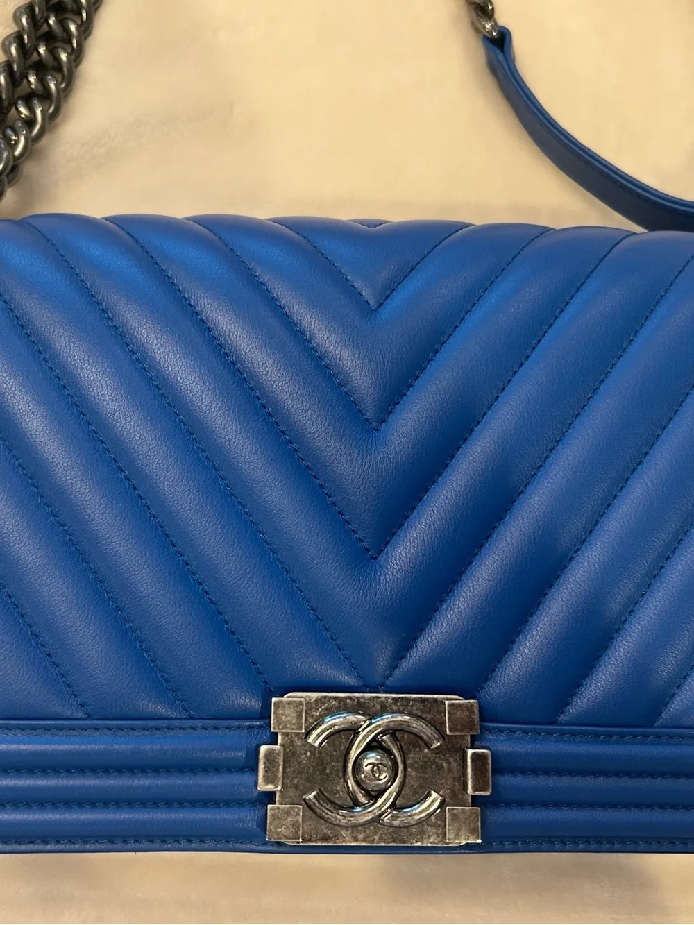 CHANEL Blue Chevron Quilted Shoulder Bag with Gunmetal Chain